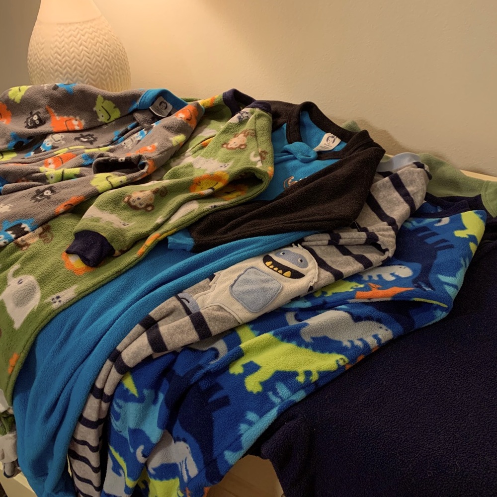 SIX 24 month boys fleece zippered pajamas